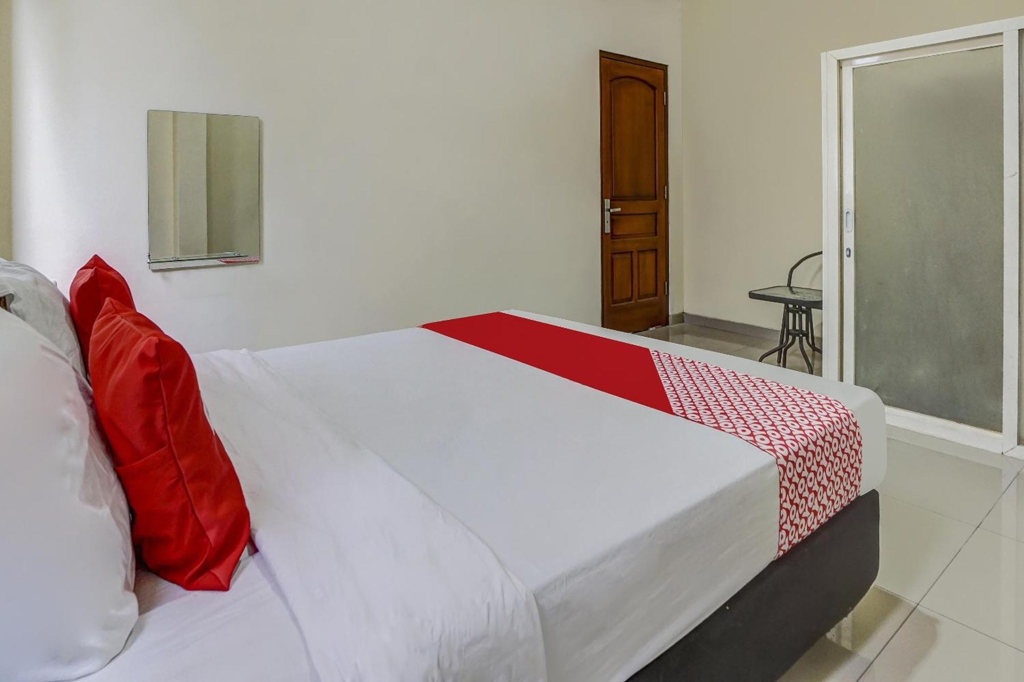 Oyo 91084 Oke Guest House مالانغ المظهر الخارجي الصورة